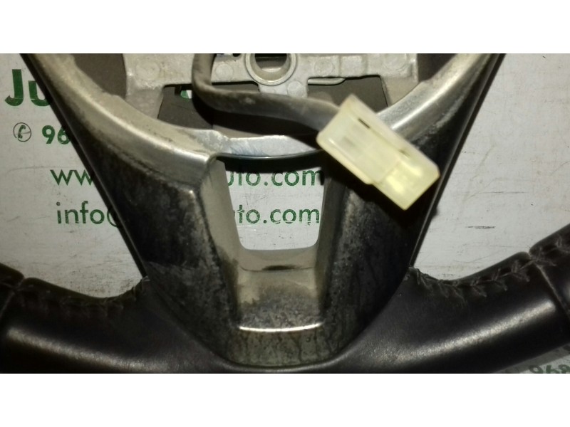 Recambio de volante para mazda 6 lim. (gh)(.2012) business edition referencia OEM IAM K3887 MULTIFUNCION PIEL