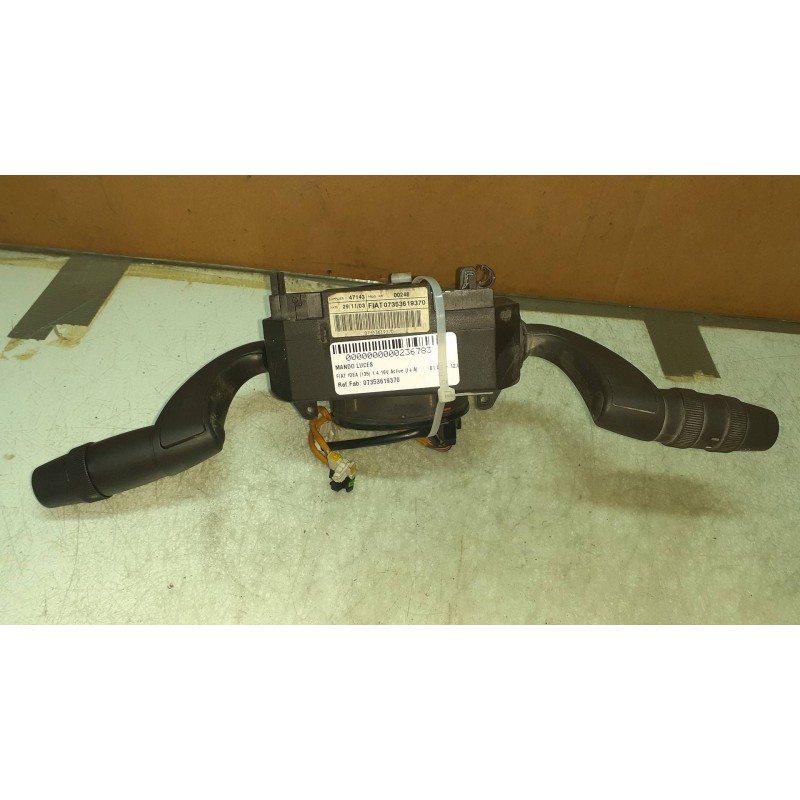 Recambio de mando luces para fiat idea (135) 1.4 16v active (i+a) referencia OEM IAM 07353619370 07353619370 