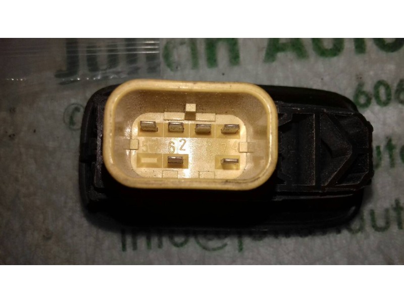 Recambio de mando elevalunas delantero derecho para ford fiesta (cb1) ambiente referencia OEM IAM 8A6T14529AB  