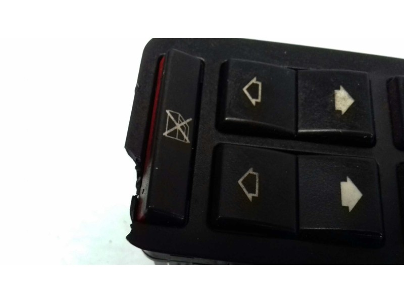 Recambio de mando elevalunas delantero izquierdo para bmw serie 5 berlina (e39) 520i referencia OEM IAM 8368966  