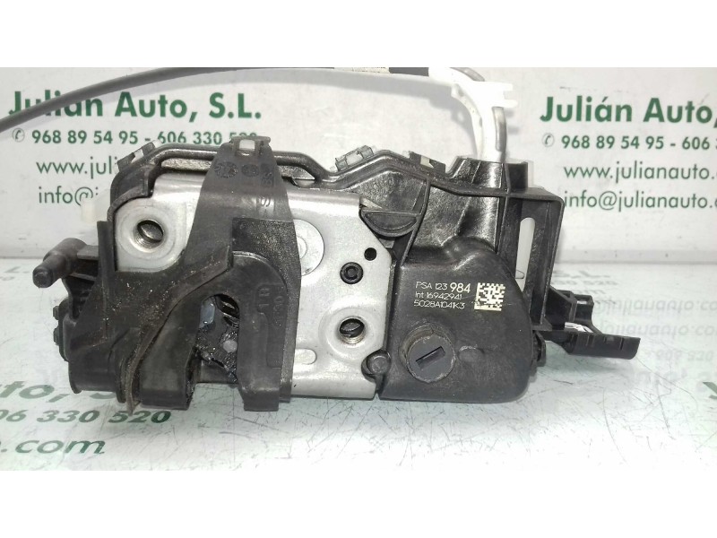 Recambio de cerradura puerta trasera derecha para citroen c3 pure tech referencia OEM IAM 5028A104K3 123984 6 PINES