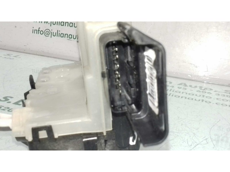 Recambio de cerradura puerta trasera derecha para citroen c3 pure tech referencia OEM IAM 5028A104K3 123984 6 PINES