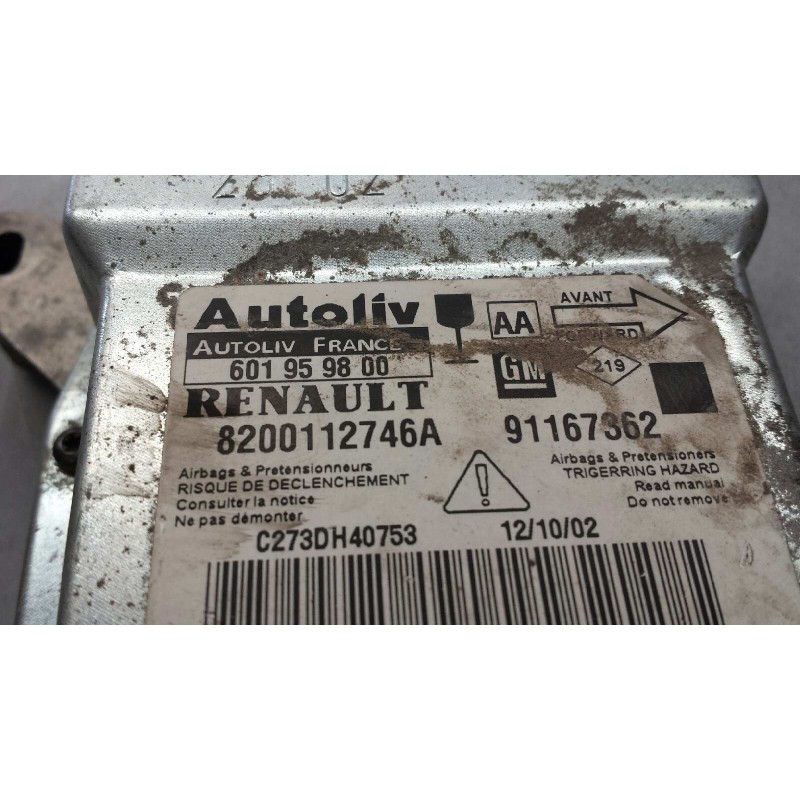 Recambio de centralita airbag para opel vivaro combi 2.7t corto referencia OEM IAM 601959800 8200112746A 