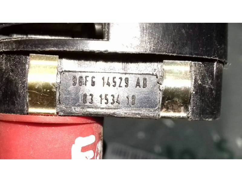 Recambio de mando elevalunas delantero derecho para ford fusion (cbk) + referencia OEM IAM 96FG14529AB  