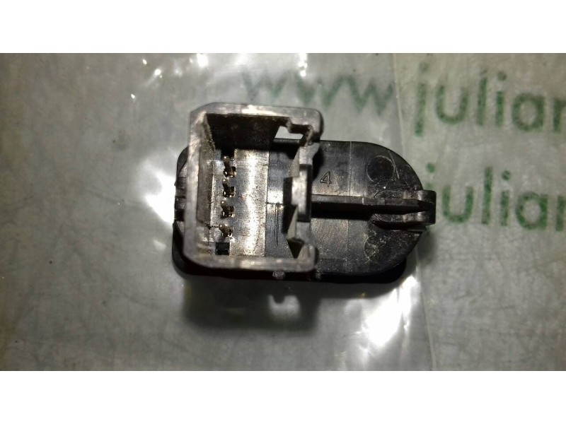 Recambio de mando elevalunas trasero derecho para ford mondeo ber. (ca2) ghia referencia OEM IAM 6M2T14529AD  