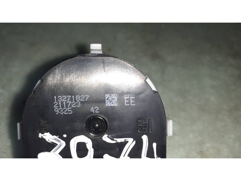 Recambio de mando retrovisor para opel astra j lim. cosmo referencia OEM IAM 13271827  