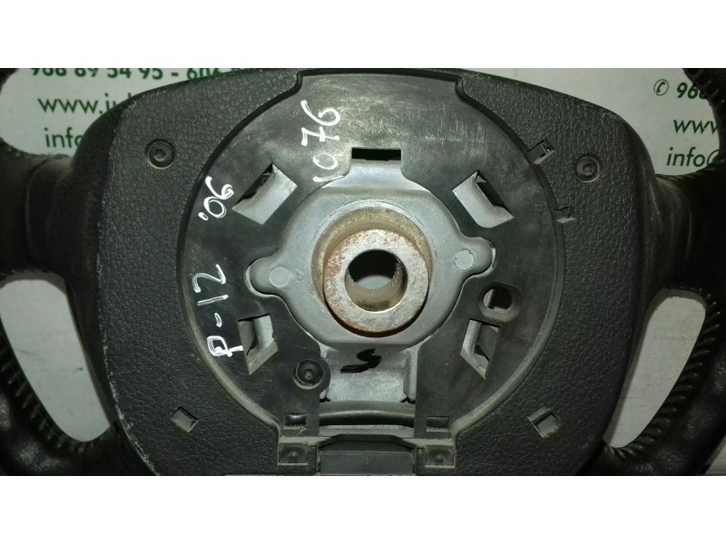 Recambio de volante para nissan primera berlina (p12) visia referencia OEM IAM 48430BA16DPK MULTIFUNCION PIEL