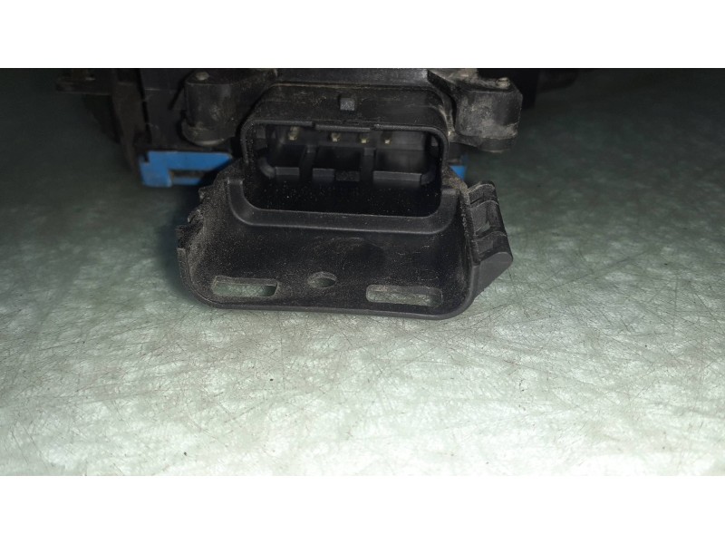 Recambio de cerradura puerta trasera derecha para peugeot 207 confort referencia OEM IAM 24097816 24099158 ELECTRICA