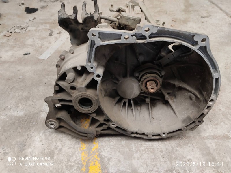 Recambio de caja cambios para ford focus berlina (cap) ghia referencia OEM IAM 3M5R7002YF  