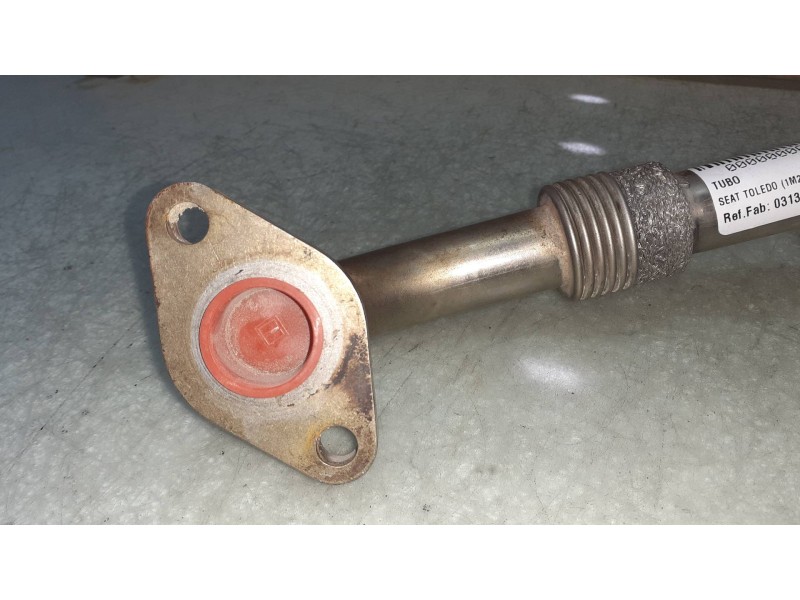 Recambio de tubo para seat toledo (1m2) select referencia OEM IAM 03131521AD  