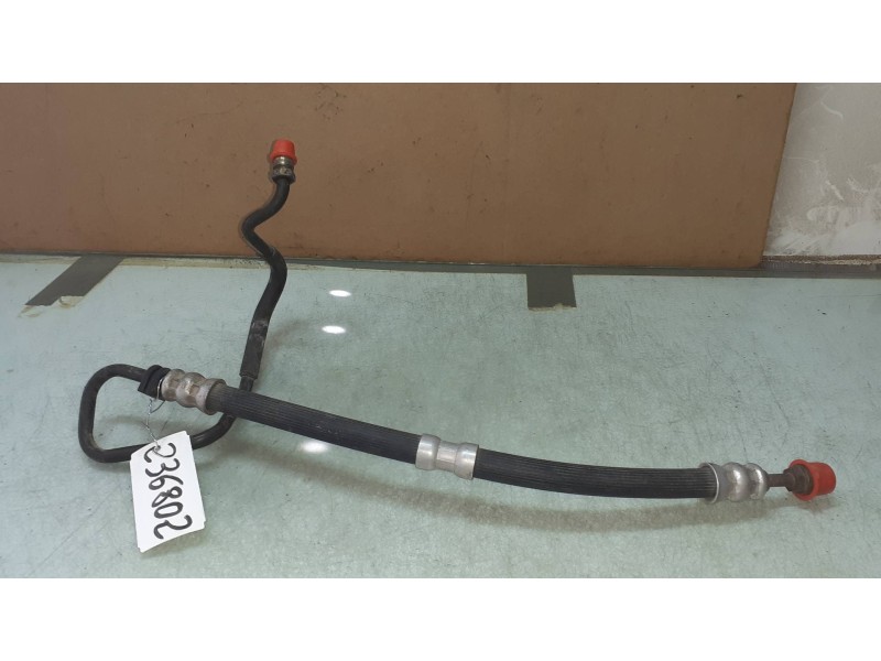 Recambio de tubo para porsche 911 (typ 996) referencia OEM IAM 996347443  