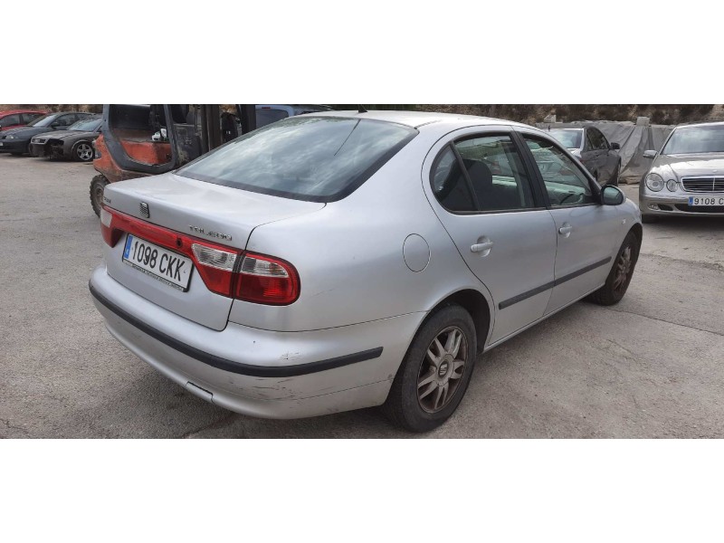 seat toledo (1m2) del año 2003
