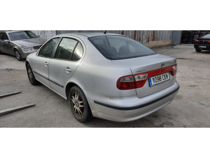 seat toledo (1m2) del año 2003