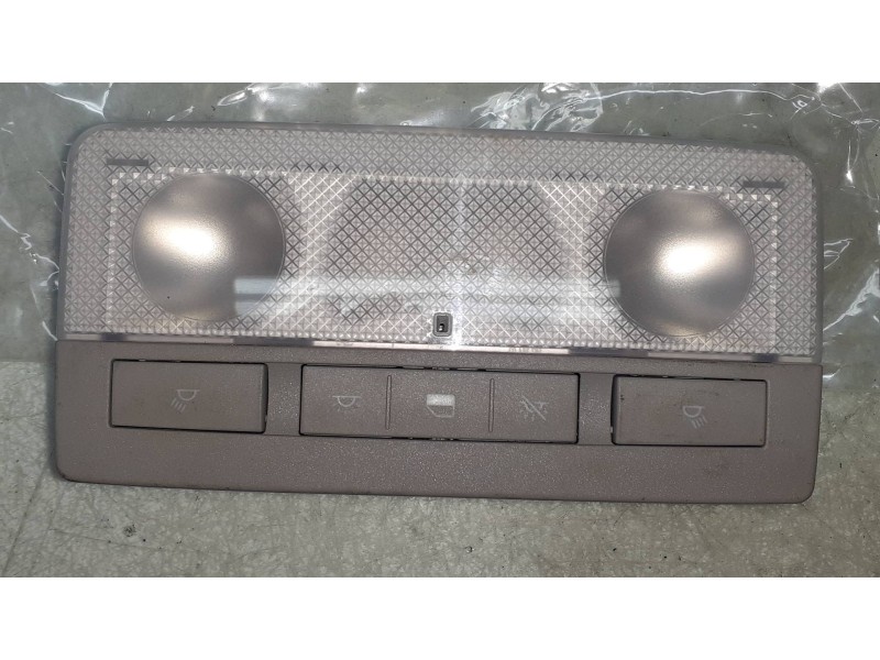 Recambio de luz interior para opel astra j lim. cosmo referencia OEM IAM 13285100 316627975 167352