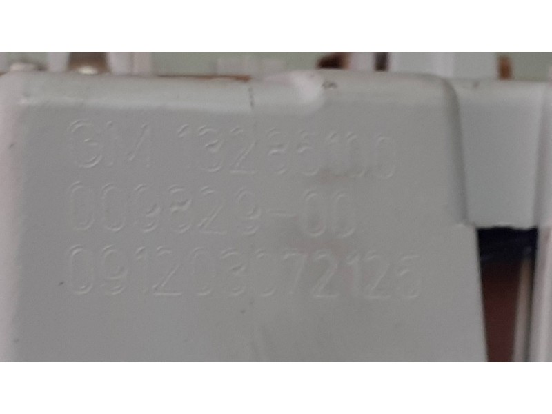 Recambio de luz interior para opel astra j lim. cosmo referencia OEM IAM 13285100 316627975 167352