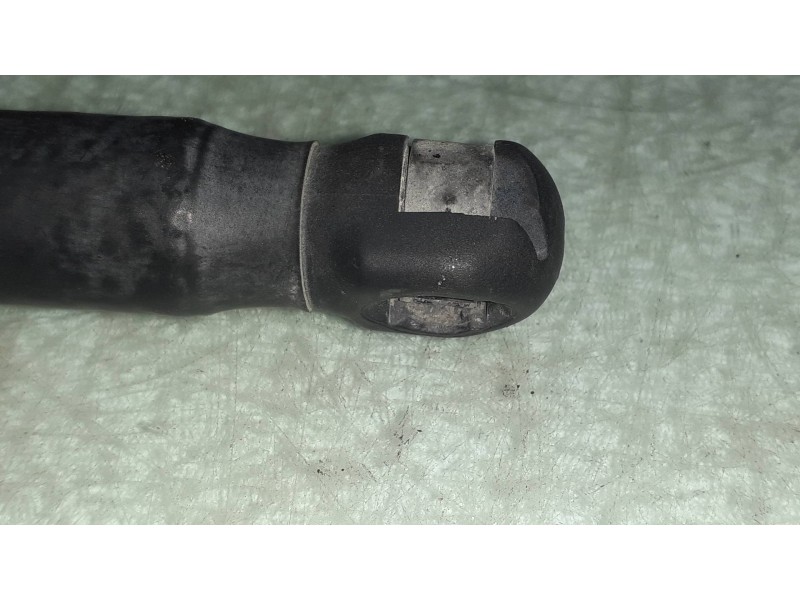 Recambio de amortiguadores maletero / porton para peugeot 207 confort referencia OEM IAM 9647295480 9345TZ 0425N