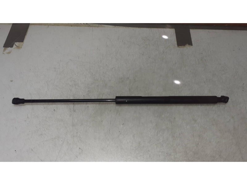 Recambio de amortiguadores capo para peugeot 207 confort referencia OEM IAM 9650780480  