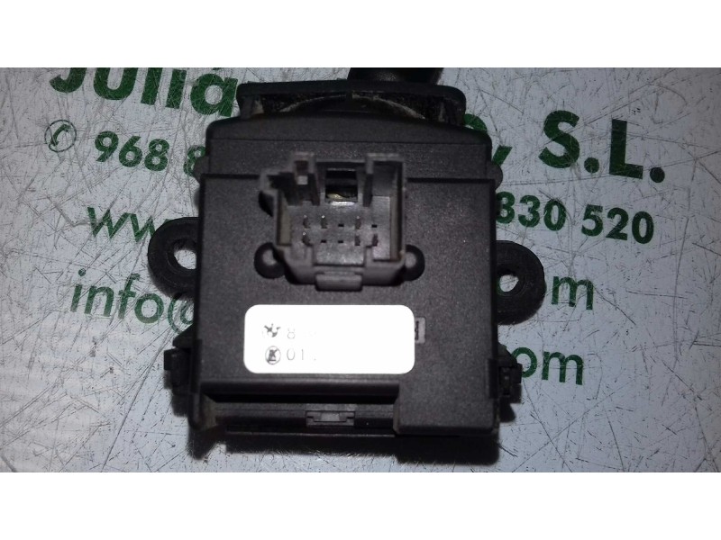 Recambio de mando limpia para bmw serie 3 berlina (e46) 320d referencia OEM IAM 8363664 01204000 3 + 3 PINES