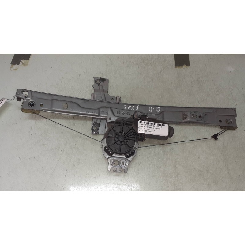 Recambio de elevalunas delantero derecho para peugeot 207 1.4 hdi referencia OEM IAM 9681162260 400912D ELECTRICO