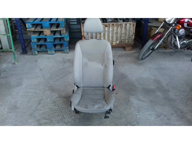 Recambio de juego asientos completo para mercedes-benz clase b (w245) 180 cdi (245.207) referencia OEM IAM   