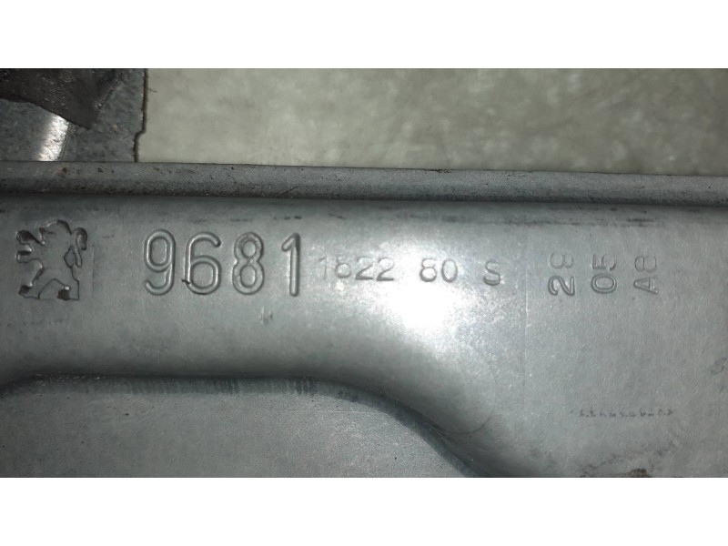 Recambio de elevalunas delantero derecho para peugeot 207 1.4 hdi referencia OEM IAM 9681162260 400912D ELECTRICO