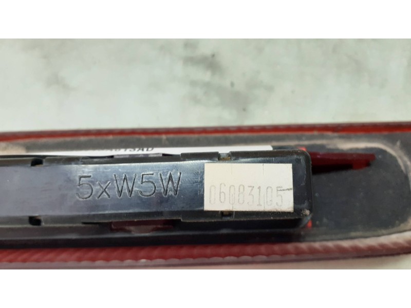 Recambio de luz central de freno para ford focus berlina (cap) ambiente (d) referencia OEM IAM 4M5113A613AD  5XW5W