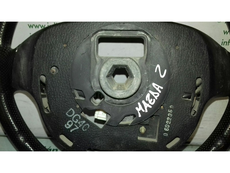 Recambio de volante para mazda 2 berlina (dy) 1.6 sportive (74kw) referencia OEM IAM 0602235 MULTIFUNCION GOMA
