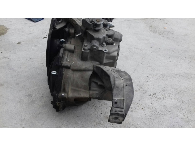 Recambio de caja cambios para mercedes-benz clase b (w245) 180 cdi (245.207) referencia OEM IAM 711640 0142190 