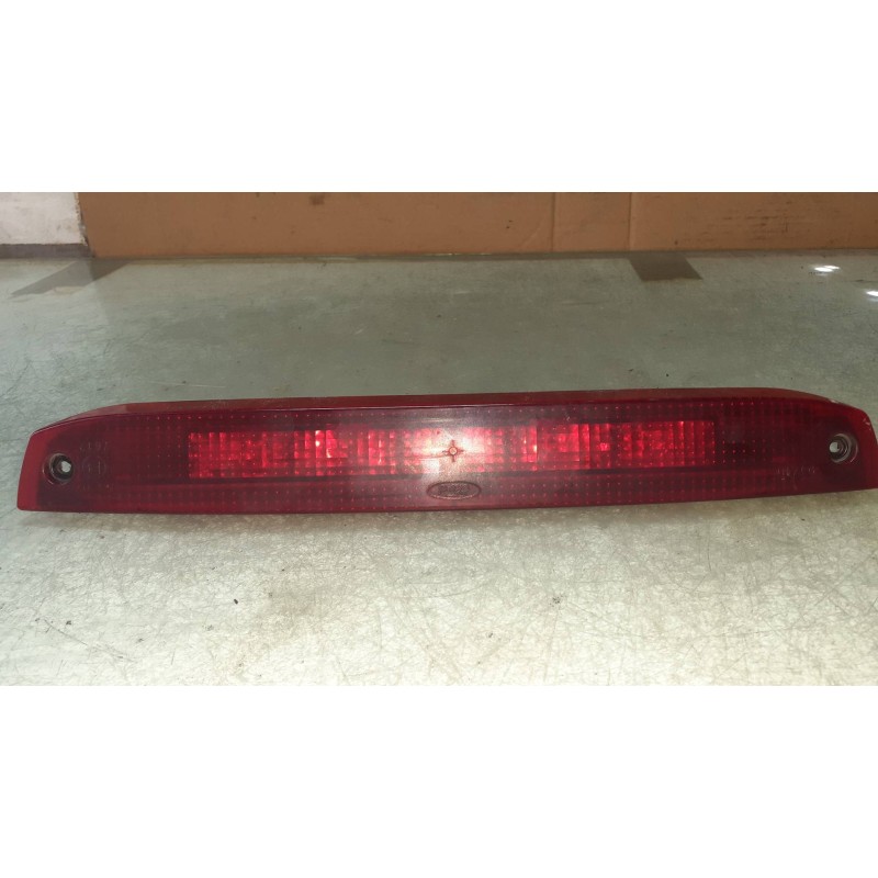 Recambio de luz central de freno para ford focus berlina (cap) ambiente (d) referencia OEM IAM 4M5113A613AD  5XW5W