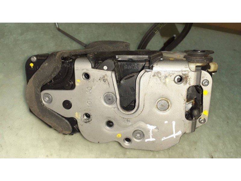 Recambio de cerradura puerta trasera izquierda para opel astra j lim. cosmo referencia OEM IAM 3023881LH2  ELECTRICA