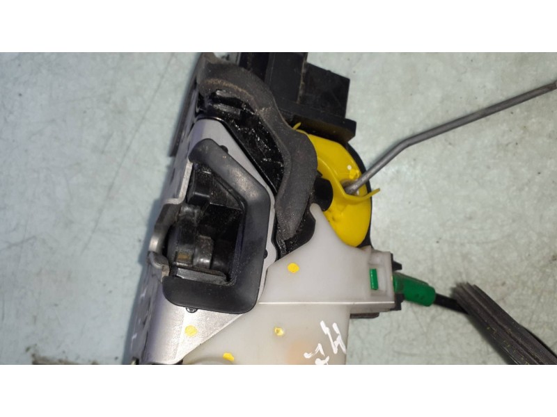 Recambio de cerradura puerta trasera izquierda para opel astra j lim. cosmo referencia OEM IAM 3023881LH2  ELECTRICA