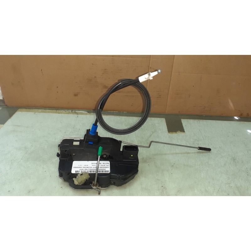 Recambio de cerradura puerta delantera izquierda para opel astra j lim. cosmo referencia OEM IAM 3023881LH2  ELECTRICA