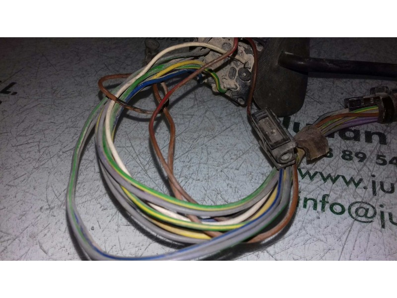 Recambio de mando luces para bmw serie 5 berlina (e34) 540i referencia OEM IAM 011003  