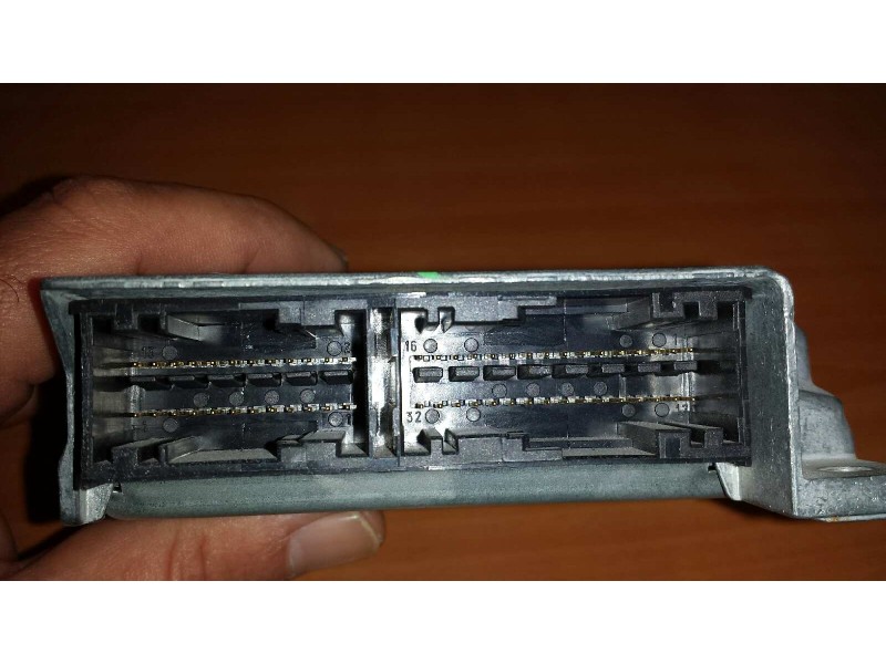 Recambio de centralita airbag para citroen c6 exclusive referencia OEM IAM 604289500 9661384680 