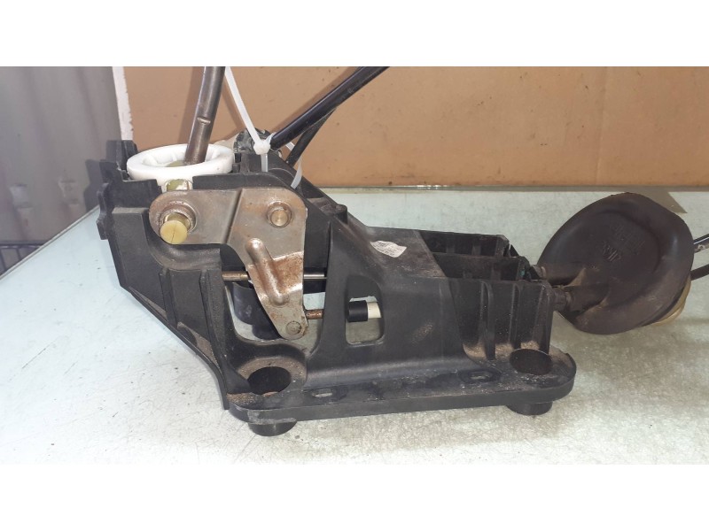 Recambio de varillaje cambio para peugeot 207 confort referencia OEM IAM 9684489560  VARILLAJE CAMBIO