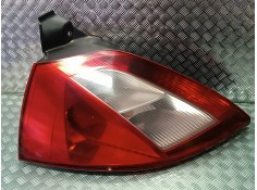 Recambio de piloto trasero izquierdo para renault megane ii berlina 5p authentique referencia OEM IAM 8200073236  VALEO