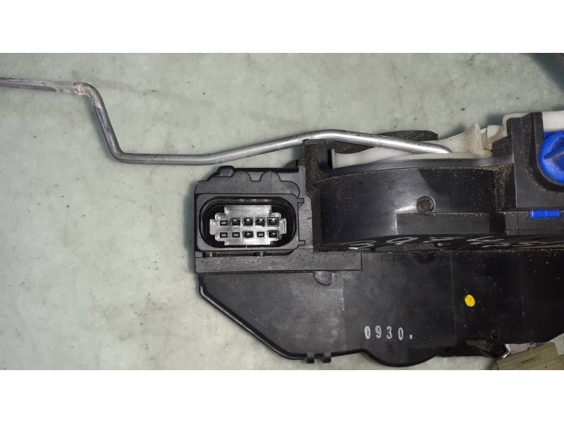 Recambio de cerradura puerta trasera derecha para opel astra j lim. cosmo referencia OEM IAM 3023880RH2  ELECTRICO