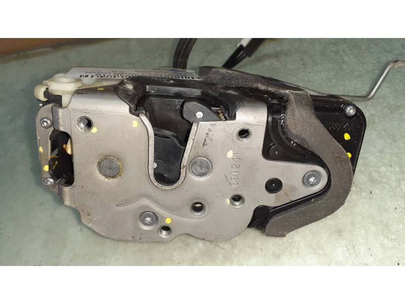 Recambio de cerradura puerta trasera derecha para opel astra j lim. cosmo referencia OEM IAM 3023880RH2  ELECTRICO