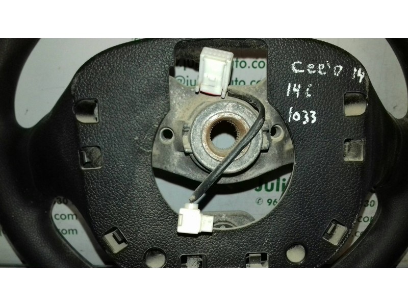 Recambio de volante para kia cee´d concept referencia OEM IAM 0060015799 MULTIFUNCIÓN GOMA