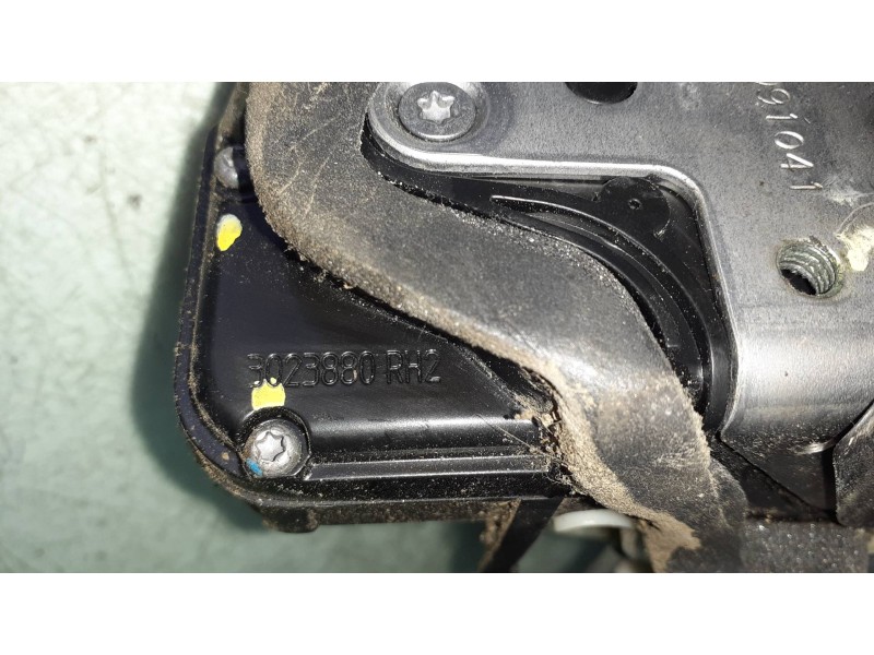 Recambio de cerradura puerta delantera derecha para opel astra j lim. cosmo referencia OEM IAM 3023880RH2  ELECTRICO