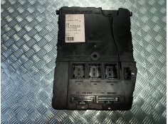Recambio de caja reles / fusibles para renault megane ii berlina 5p authentique referencia OEM IAM 8200306434 8200326031 SIEMENS