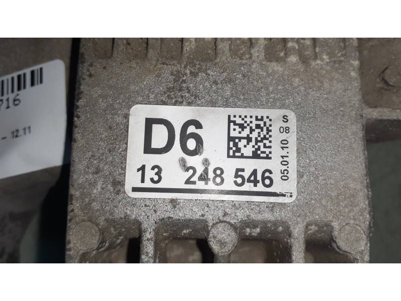 Recambio de soporte motor izquierdo para opel astra j lim. cosmo referencia OEM IAM 13248546  