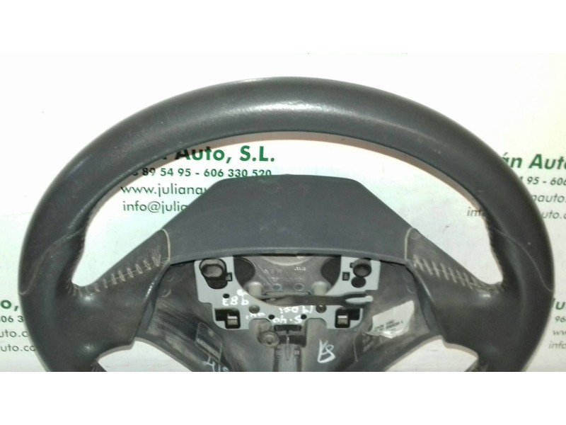 Recambio de volante para volvo s40 berlina 1.9 d+ (85kw) referencia OEM IAM 30652073  PIEL