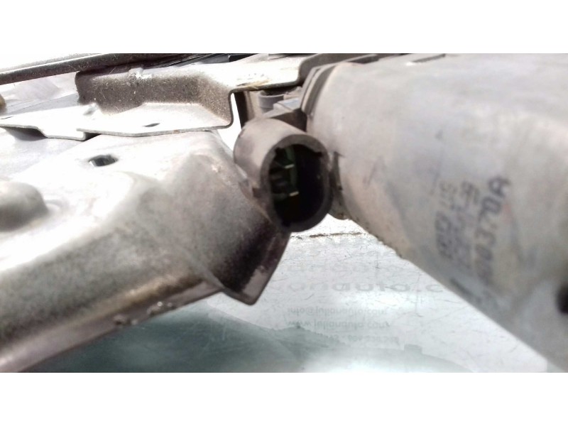 Recambio de elevalunas delantero izquierdo para renault laguna (b56) 2.2 diesel referencia OEM IAM 400370A 18990417 ELECTRICO