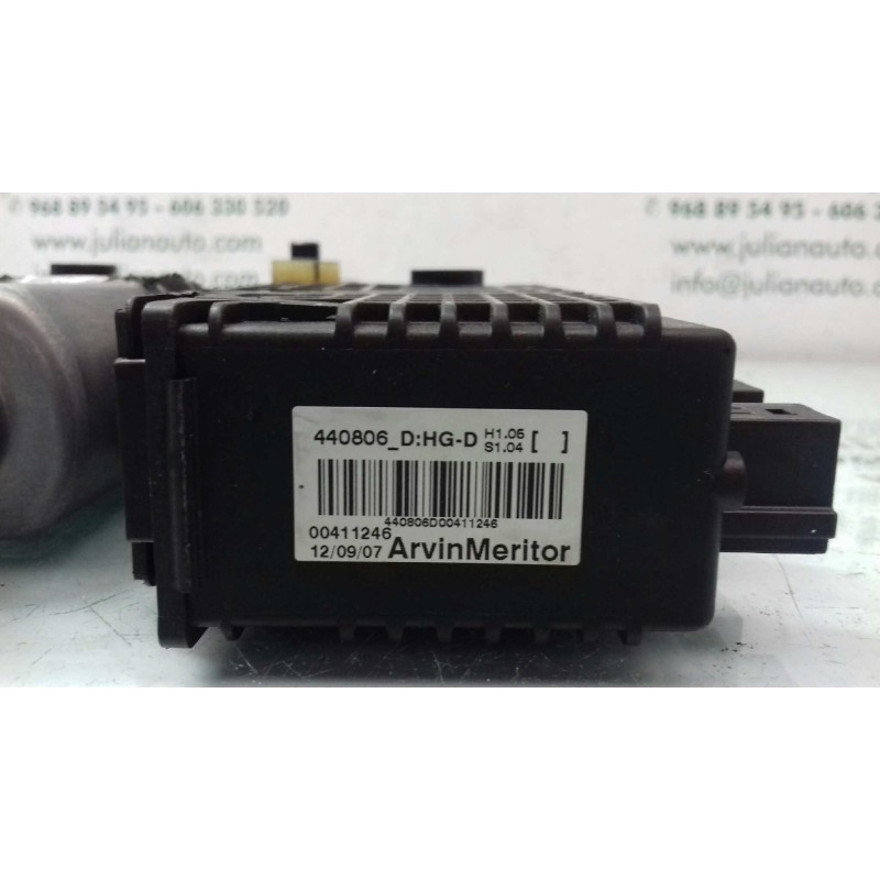 Recambio de motor elevalunas delantero derecho para citroen c4 grand picasso exclusive referencia OEM IAM 9682495580 400964D 