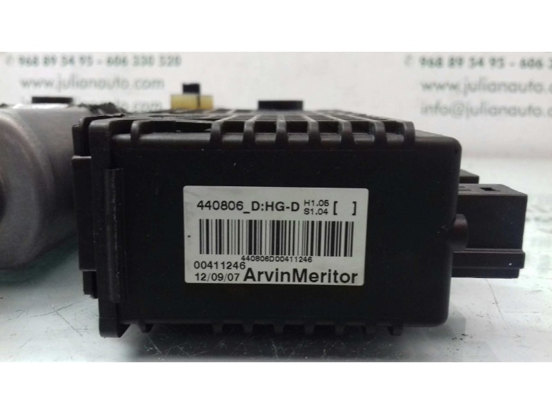 Recambio de motor elevalunas delantero derecho para citroen c4 grand picasso exclusive referencia OEM IAM 9682495580 400964D 