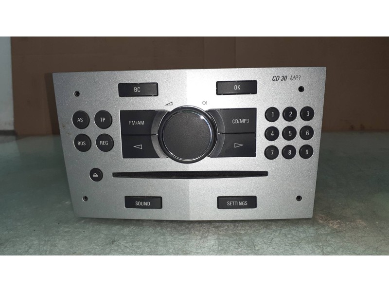 Recambio de sistema audio / radio cd para opel astra h ber. cosmo referencia OEM IAM 497316088 93169201 034451