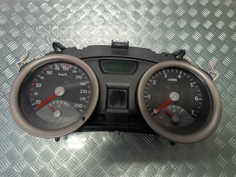 Recambio de cuadro instrumentos para renault megane ii berlina 5p authentique referencia OEM IAM 8200364015 2RPF10A855AD VISTEON