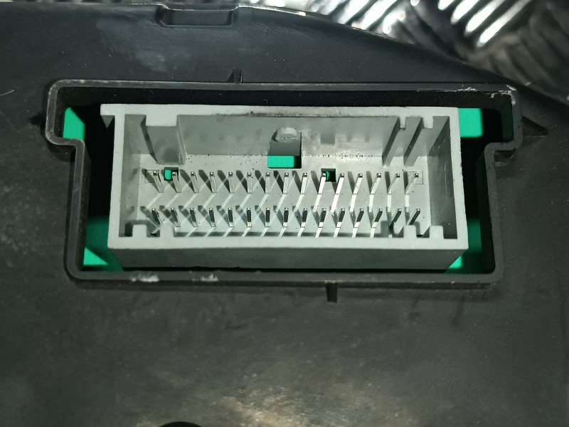 Recambio de cuadro instrumentos para renault megane ii berlina 5p authentique referencia OEM IAM 8200364015 2RPF10A855AD VISTEON