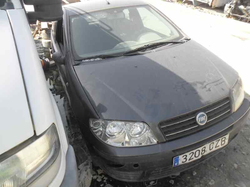 fiat punto berlina (188) del año 2004